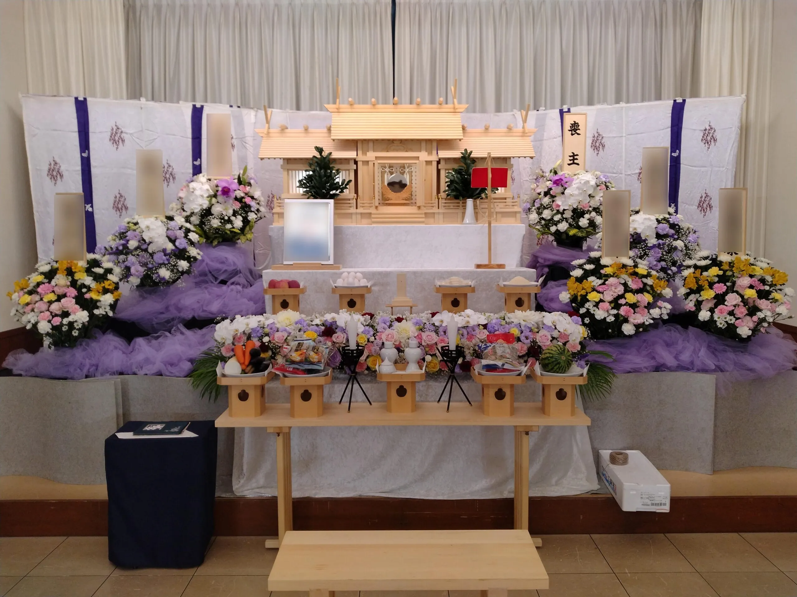 みなみ会館にて家族8名での一日葬 (神道葬)