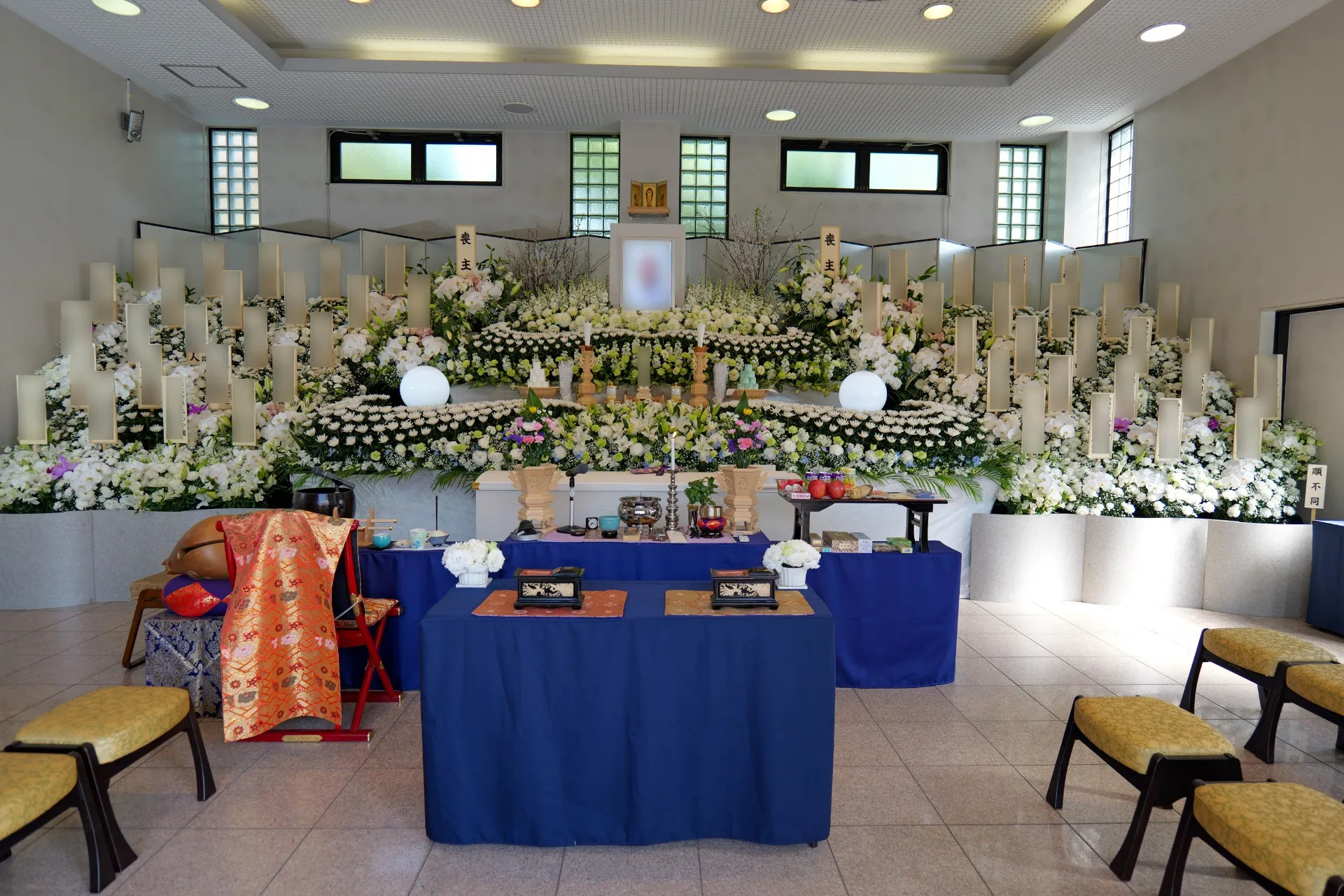 川崎市高津区M様、大蓮寺照曜会館にて総勢約200名での一般葬