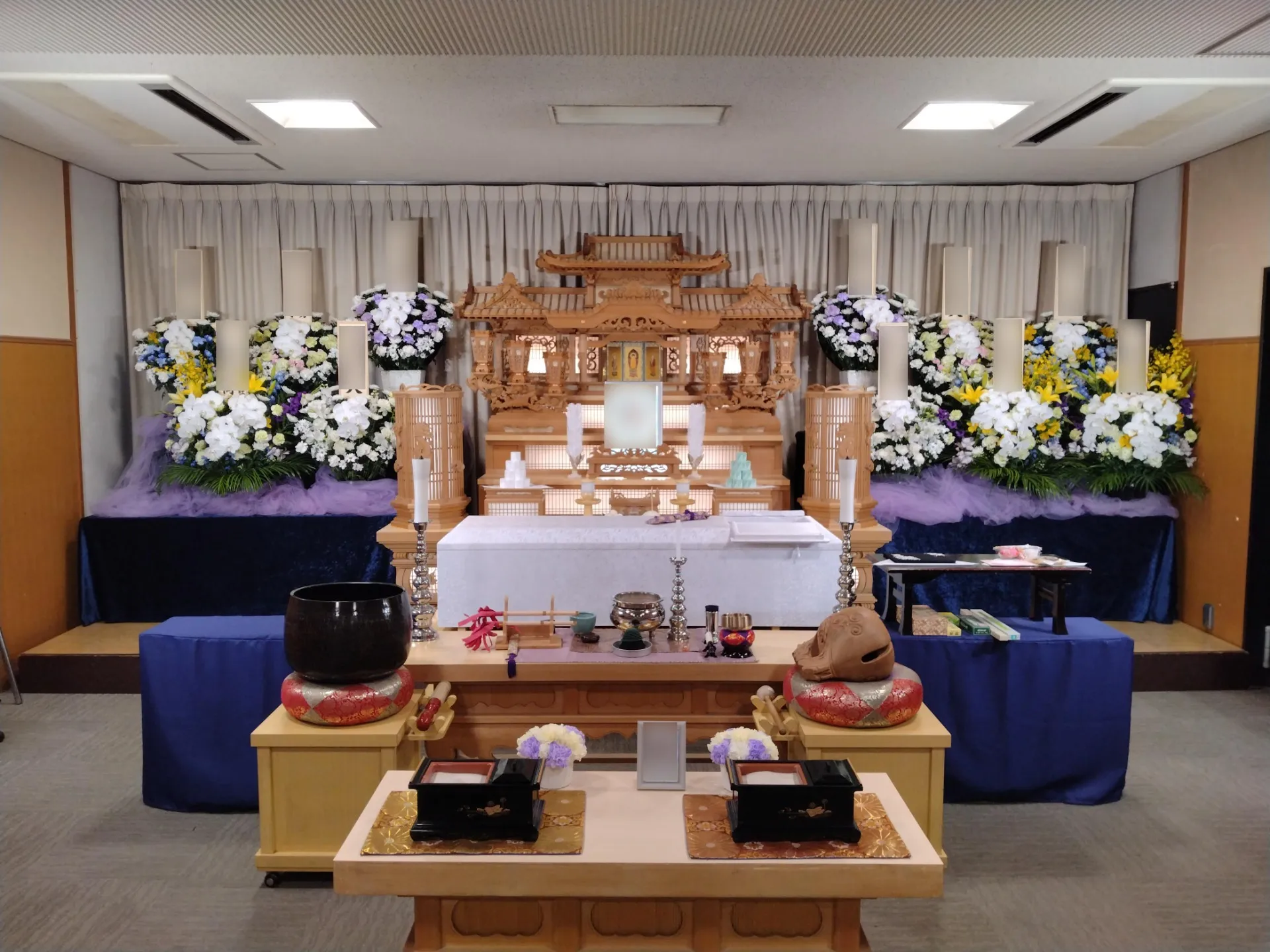 町田市O様、南多摩斎場第二式場にて家族親族8名での家族葬（一日葬）