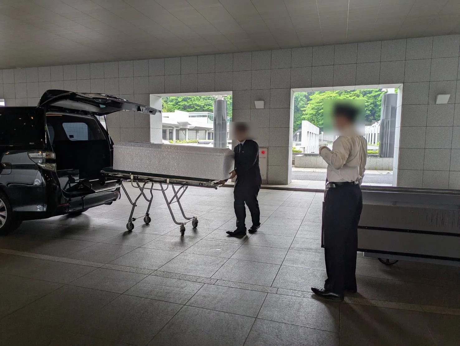 横浜市北部斎場にて家族4名での火葬式（直葬）